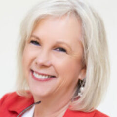 Profile picture of Phyllis Pieri, CFE