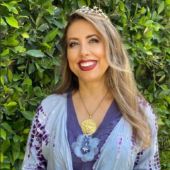 Profile picture of Haleh Houshim