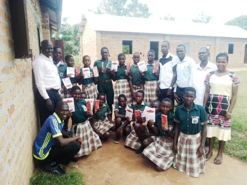 fundraiser-books-gift